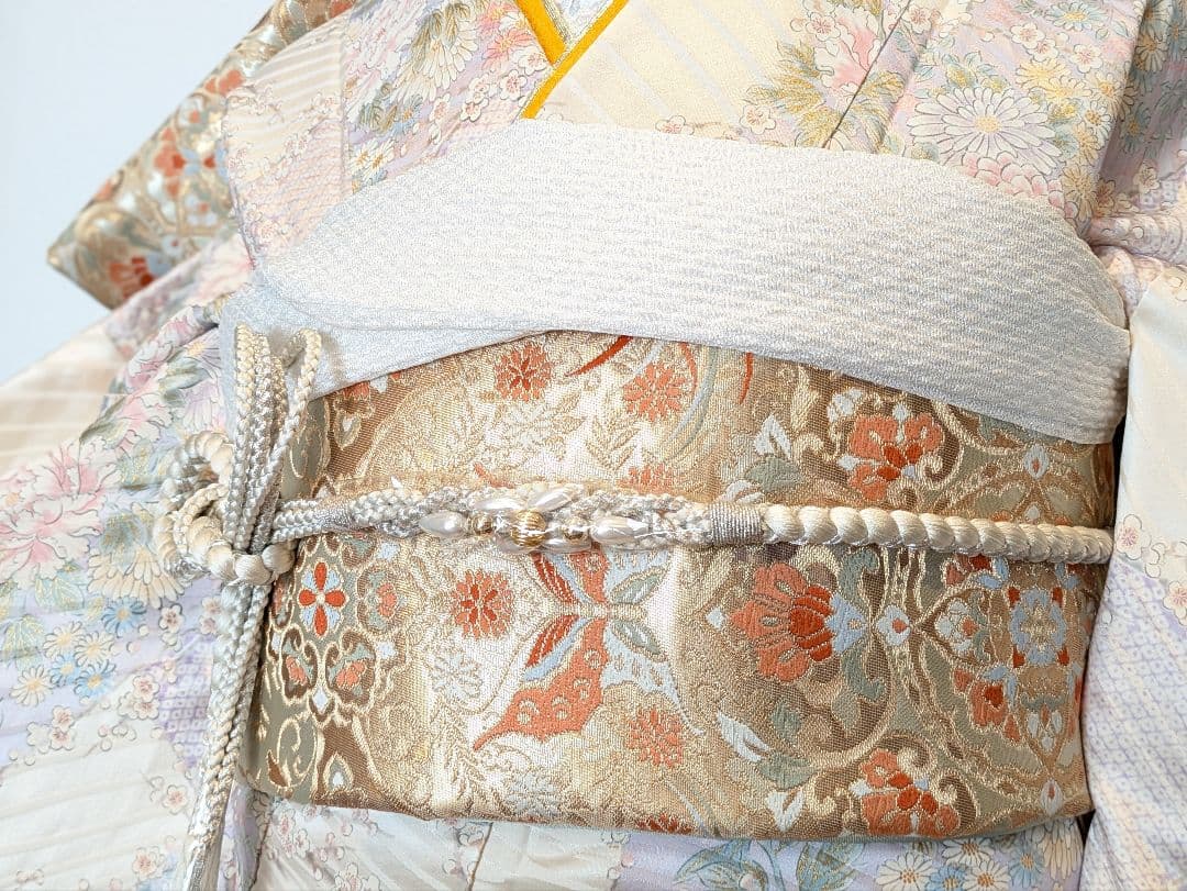 振袖フルセット 身丈161裄62 金彩 白系 逸品 成人式