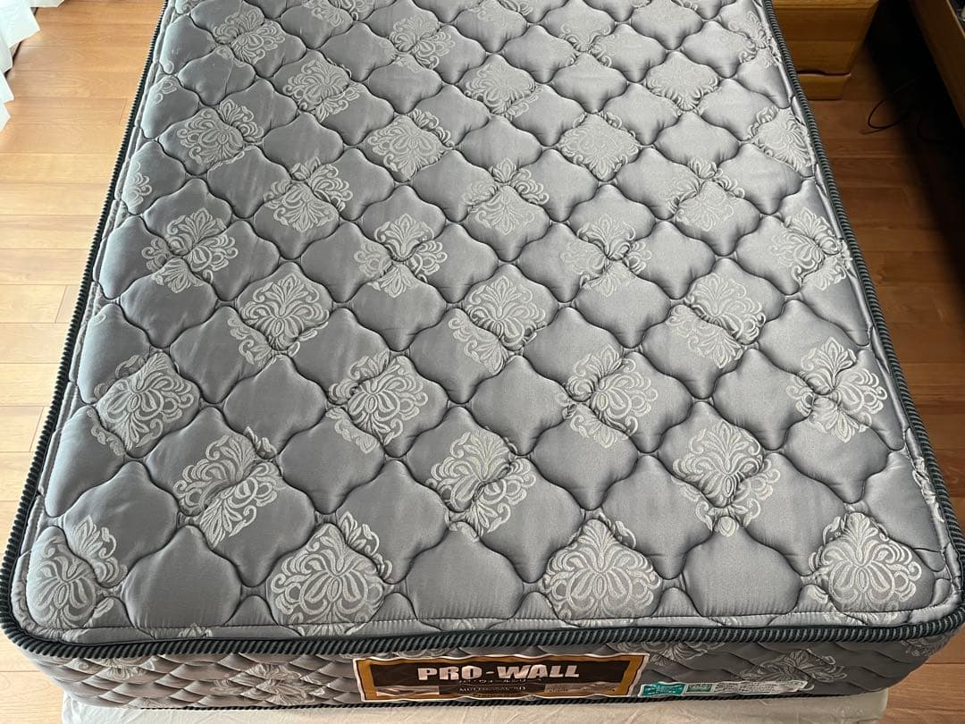 【送料込み】フランスベッド　マットレスPWハード　シングルサイズ