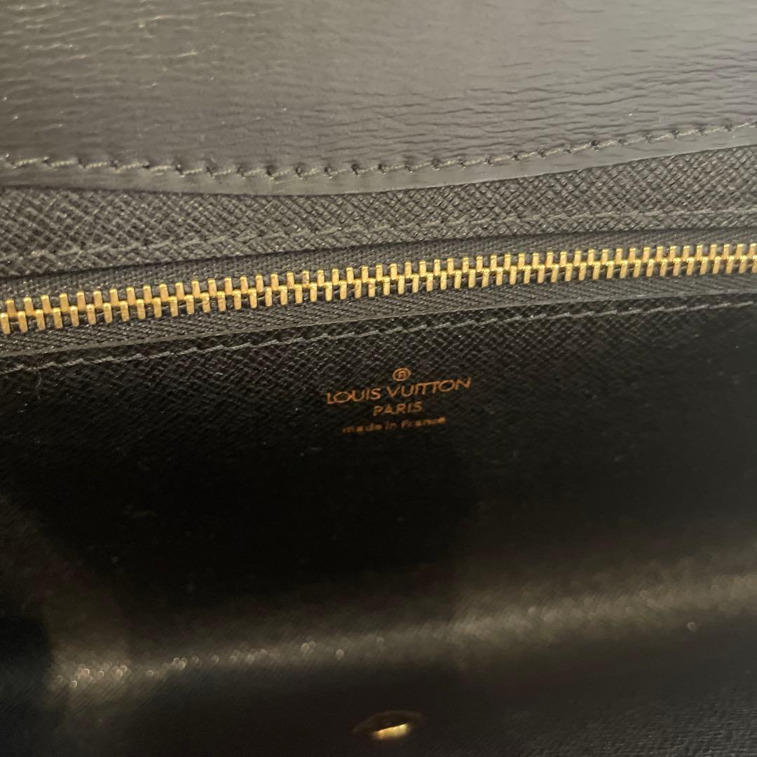 ルイヴィトン エピ ノワール ブラック