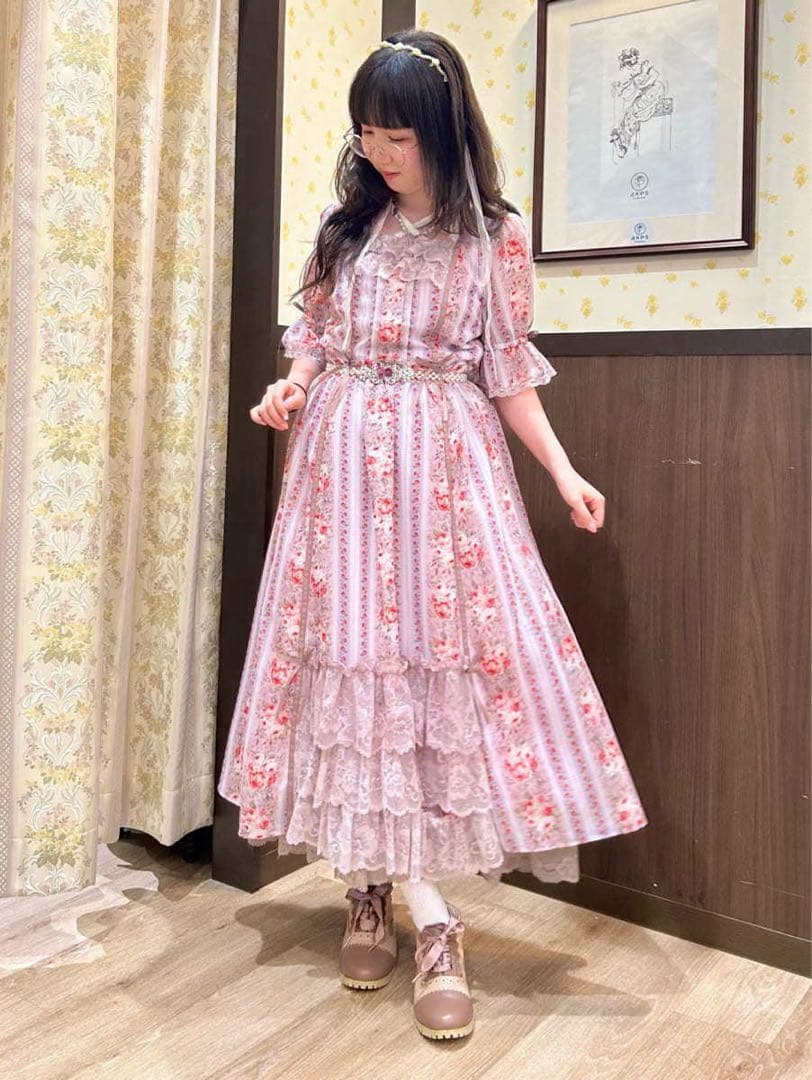 新品タグ付き★アクシーズファム★カントリーローズワンピースフラワープリントピンク