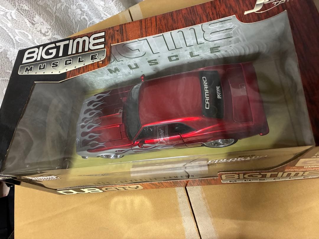 1966 Chevrolet Camaro 1/18ミニカー
