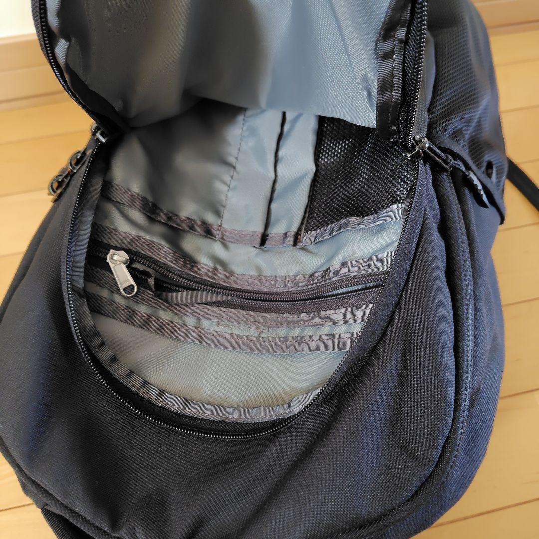 ノースフェイス リュック VAULT ブラック 通勤 通学 PC収納