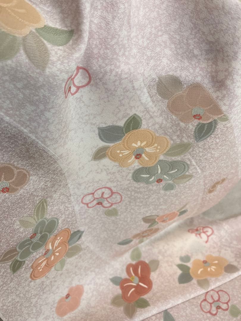 小紋　着尺　反物　淡いピンクに花　新品