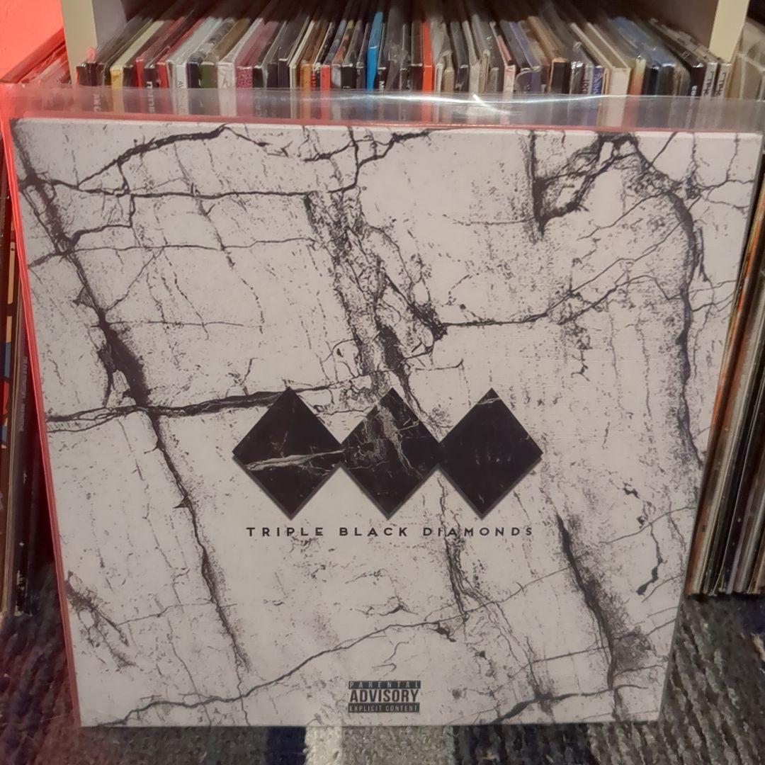 TRIPLE  レコード　Record