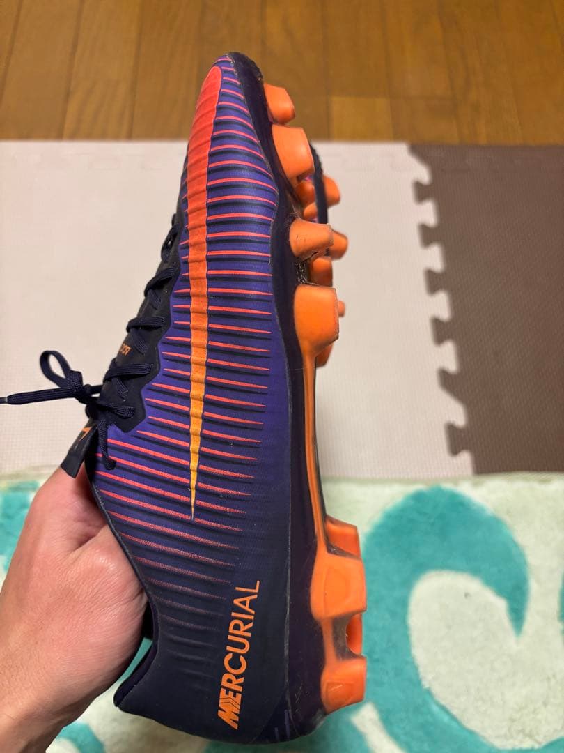 Nike Mercurial ナイキ　マーキュリアルヴェイパー