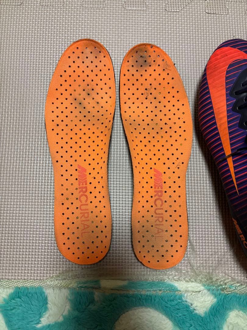 Nike Mercurial ナイキ　マーキュリアルヴェイパー
