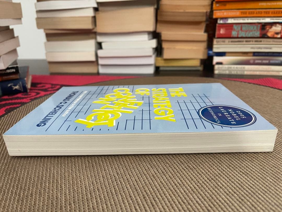 洋書 The Strategy of Conflict