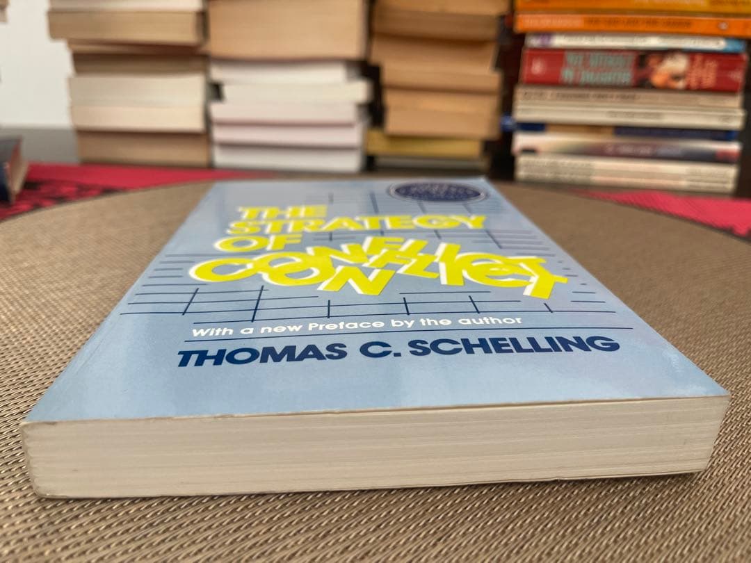 洋書 The Strategy of Conflict