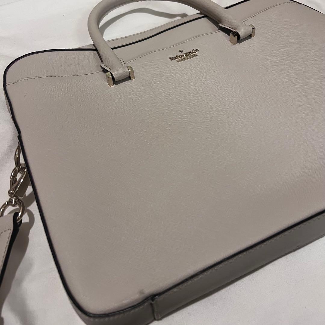 kate spade NEW YORK 13インチ ラップトップバッグ