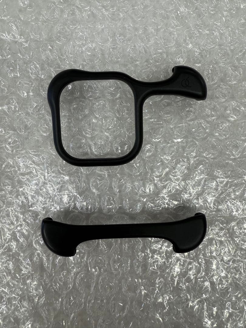 Arc Pulse アルミ・マットブラック　iPhone16 promax