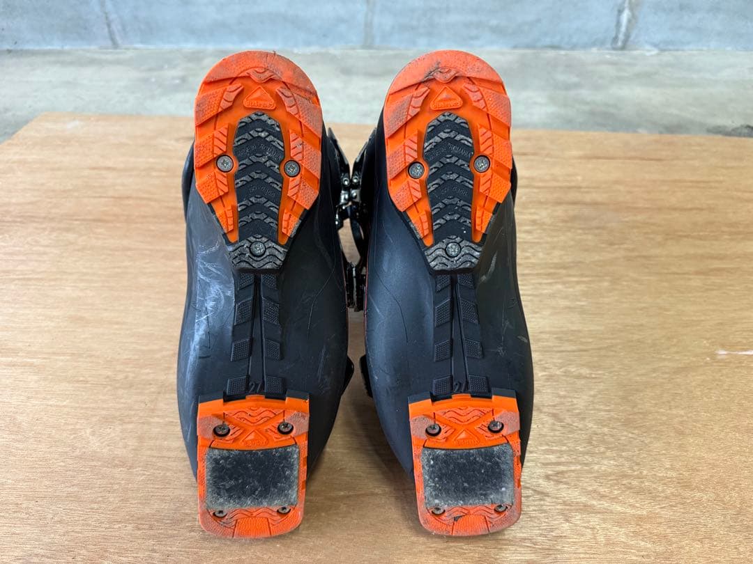 SALOMON カービングスキー4点セット 板・ビンディング・ブーツ・ストック