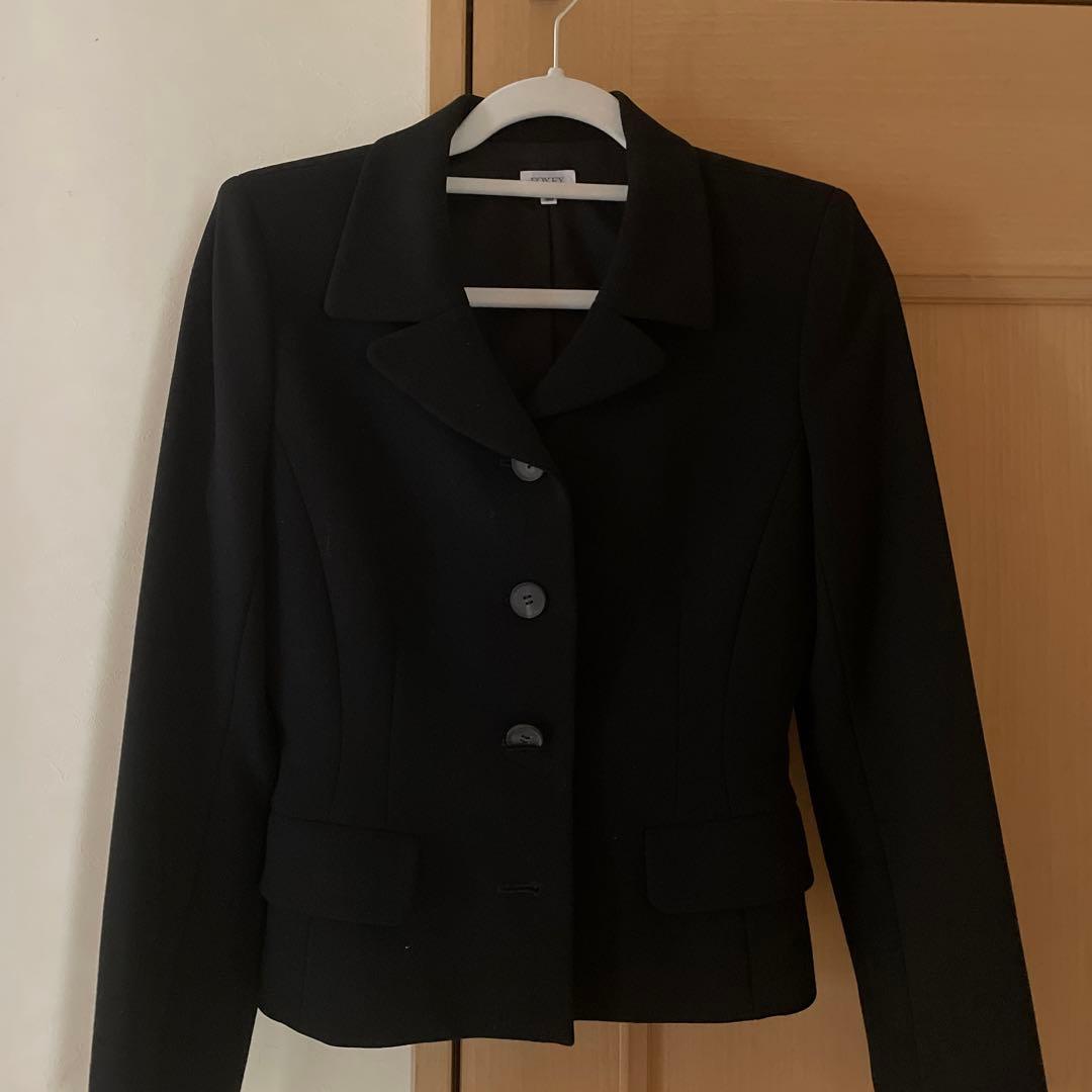 フォクシー　ブラックスーツ