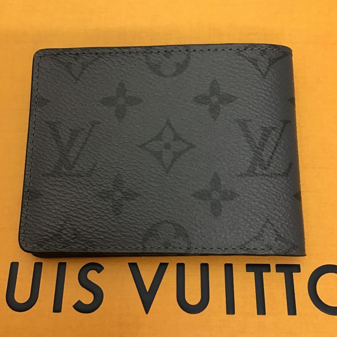 ❣️未使用に近い❣️ LOUIS VUITTON 二つ折り財布　M80906