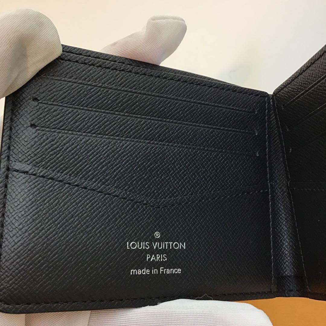 ❣️未使用に近い❣️ LOUIS VUITTON 二つ折り財布　M80906