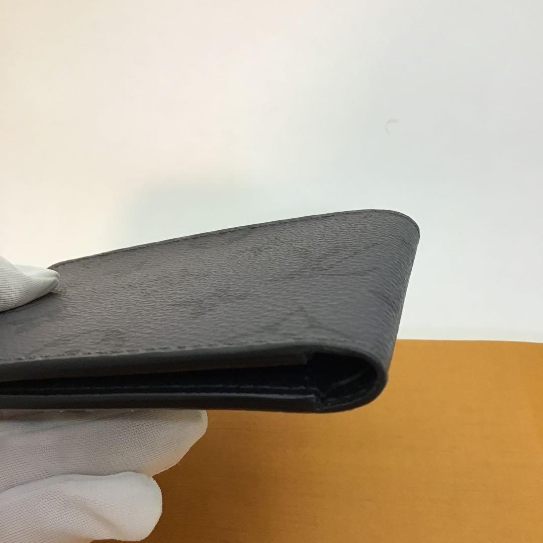 ❣️未使用に近い❣️ LOUIS VUITTON 二つ折り財布　M80906