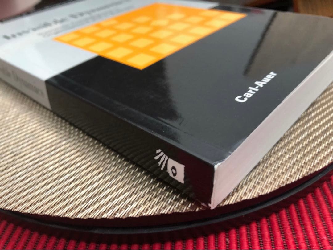 洋書 Invisible Dynamics - Klaus P. Horn