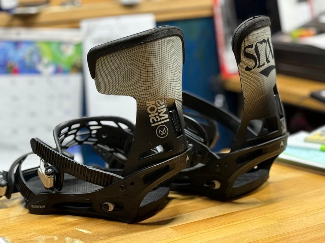 burton mission mサイズ ウイング付き 美品 即決送料込 バートン