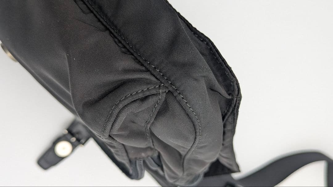 PRADA プラダ ナイロン ショルダーバッグ ブラック 三角ロゴ 正規品