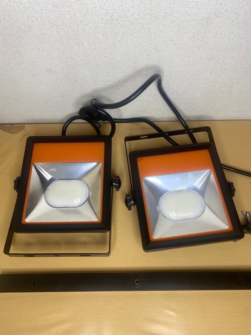 ✨IRIS OHYAMA LEDスタンドライト 投光器 10000lm 2灯
