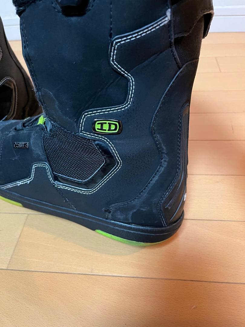 スノーボードブーツ 黒/緑