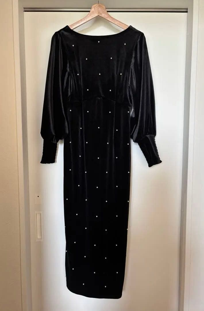 ワンピース BACK OPEN PEARL VELOUR DRESS