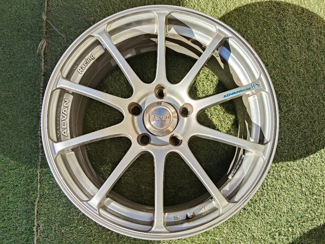 ADVAN Racing RS 17インチ7.5J 5H PCD114.3 4本