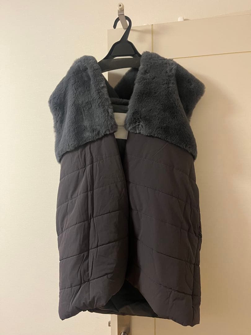 新品　ヤマダヤ　ファーベスト　ファージレ　ダウンベスト　BEATRICE