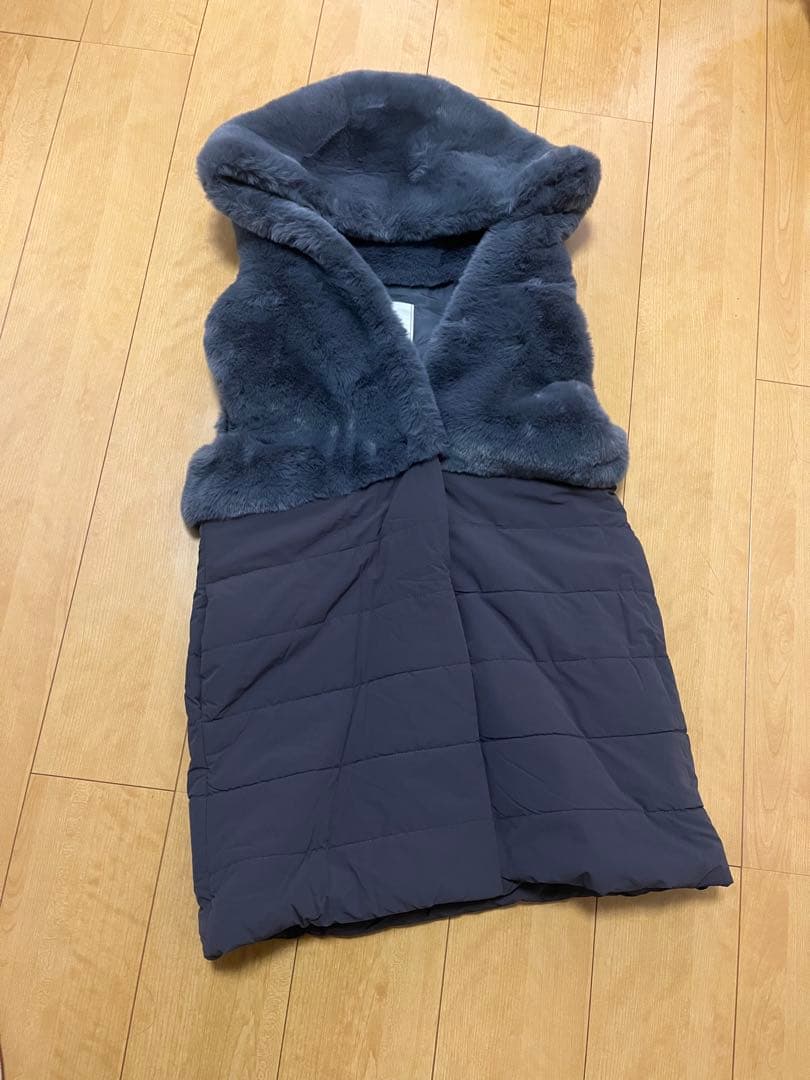 新品　ヤマダヤ　ファーベスト　ファージレ　ダウンベスト　BEATRICE