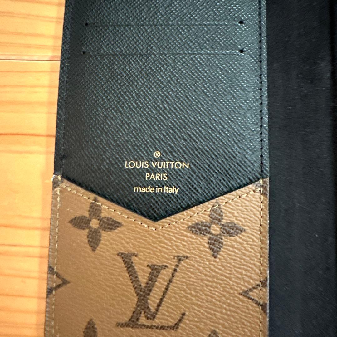 ルイヴィトンiPhone14proケース