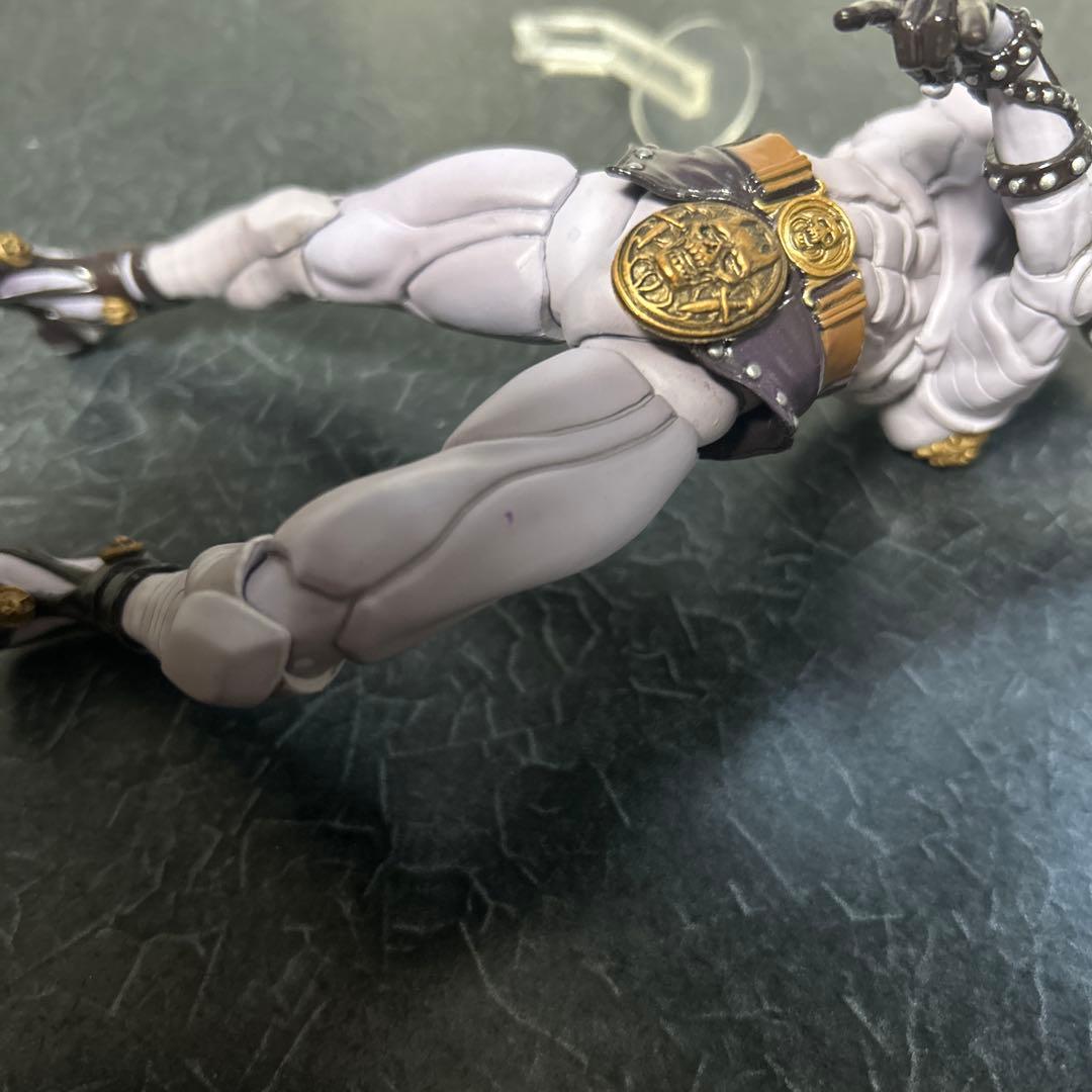 ジョジョの奇妙な冒険　吉良吉影　一番くじ　キラークイーン　フィギュア