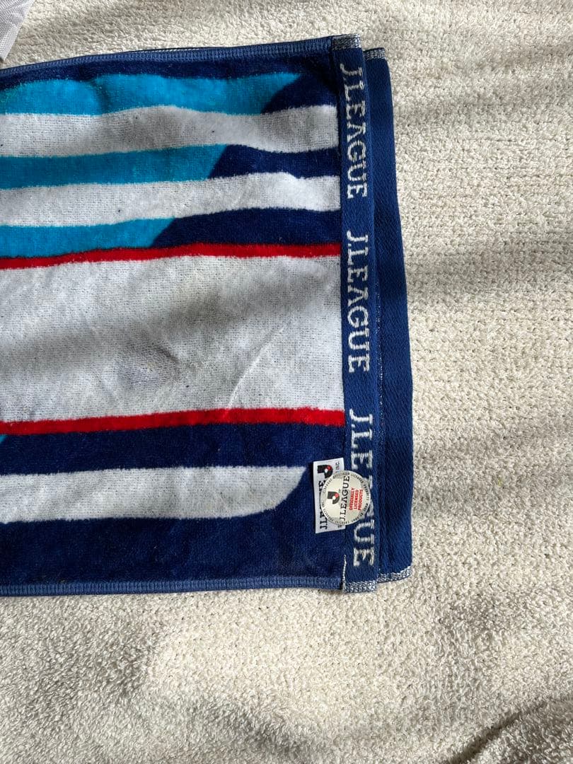 横浜フリューゲルス　ミズノ　J.リーグユニフォーム　、タオル、Tシャツセット