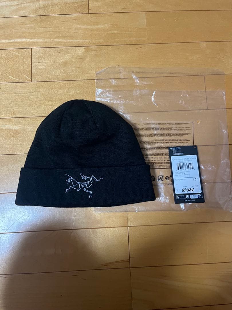 アークテリクス 黒 ニットビーニー