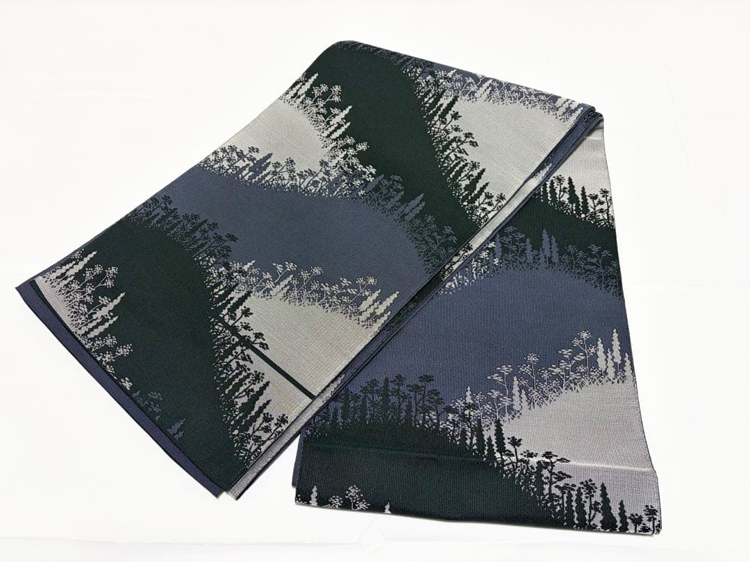 B 木屋太 風景模様 黒×紫×グレー 正絹 六通 袋帯 O38