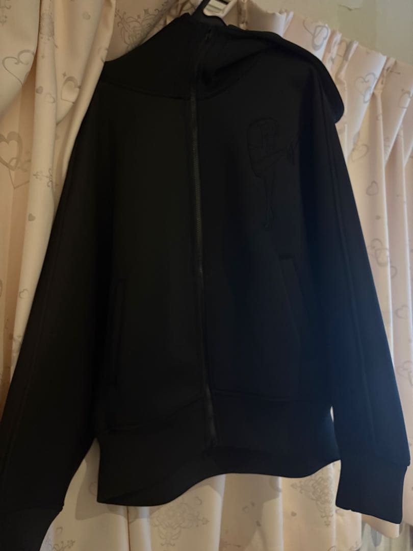 FICTION TOKYO ボンディングダブルジップフーディー