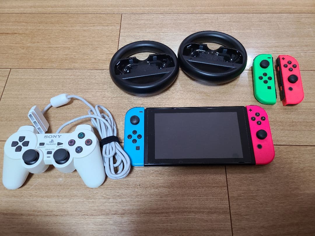 Nintendo Switch 本体 青/赤 プラスリモコン+　ジャンク