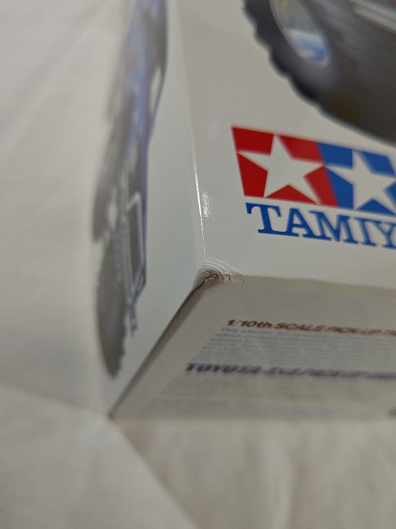 マ*ン様 【未組立】タミヤ RC ハイラックス ブルーザー 4WD 3速ミッショ