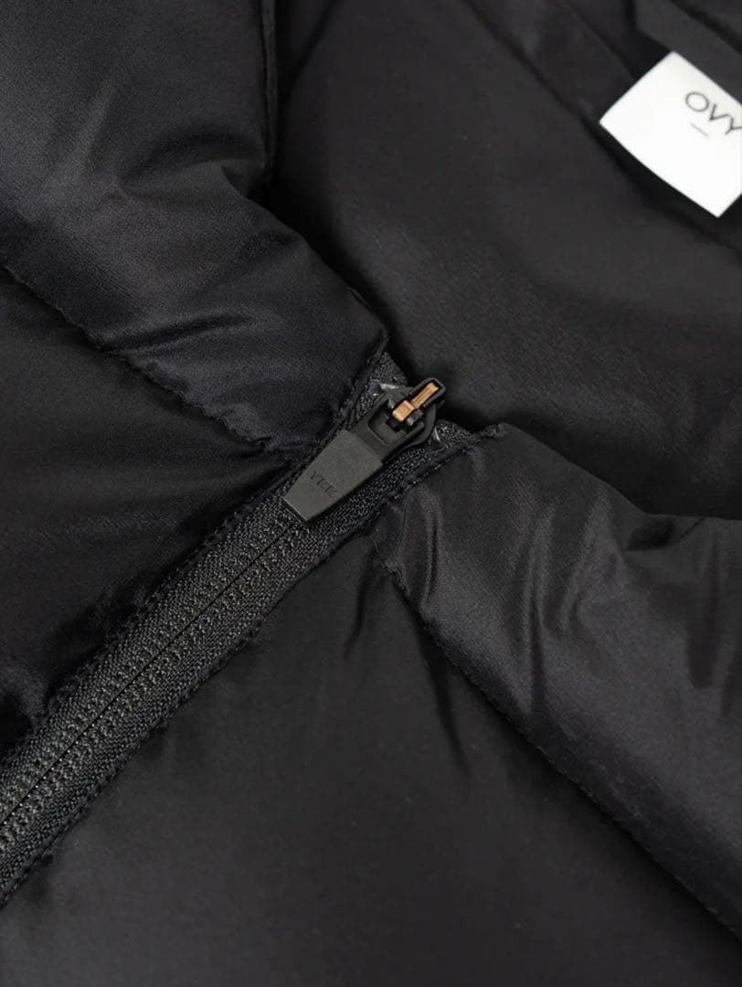 【新品】OVY ／Collarless  Down 【Ｌサイズ】