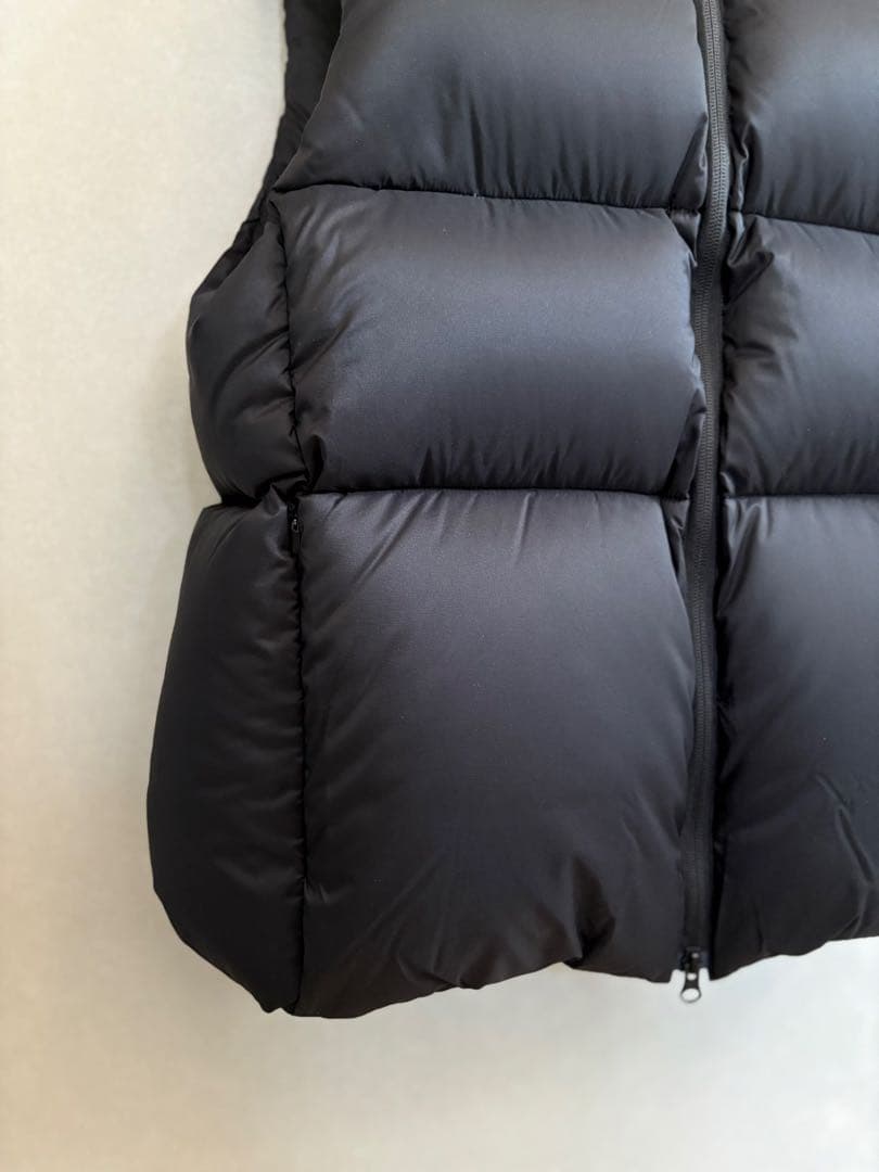 【新品】OVY ／Collarless  Down 【Ｌサイズ】