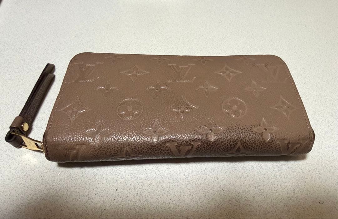 ルイヴィトン ジッピーウォレット モノグラム アンプラント