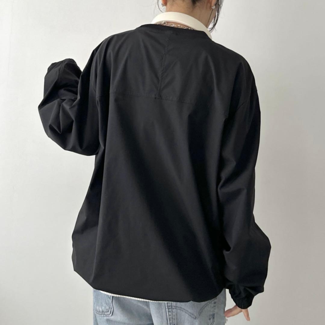 新品 THE NORTH FACE 切替ワンポイントクルーネックナイロントップス