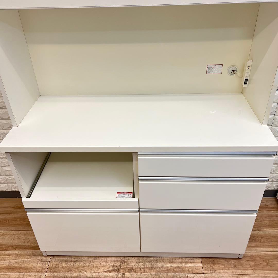 ニトリ　食器棚　カップボード