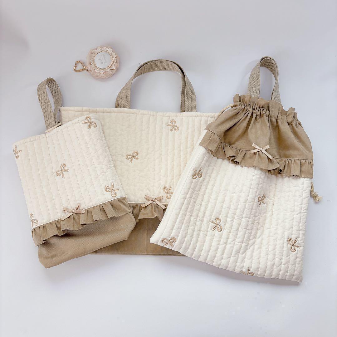 ヌビ　りぼん　刺繍生地　レッスンバッグ　上履き袋　入学入園　体操着袋　キルト