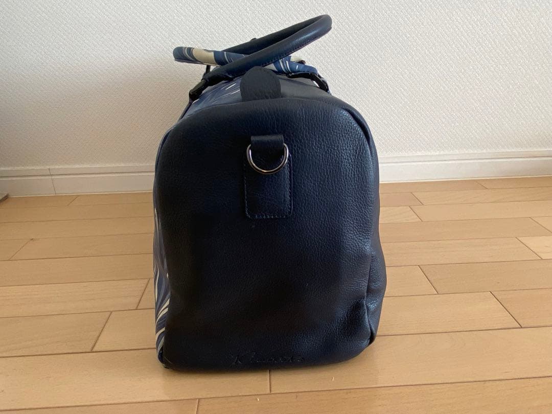 ボストンバッグ