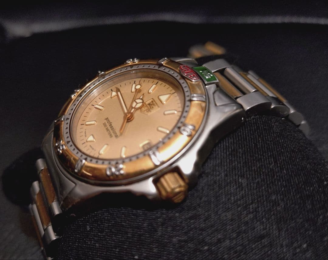 【元気に稼働中】タグホイヤー プロフェッショナル 200m　美品です