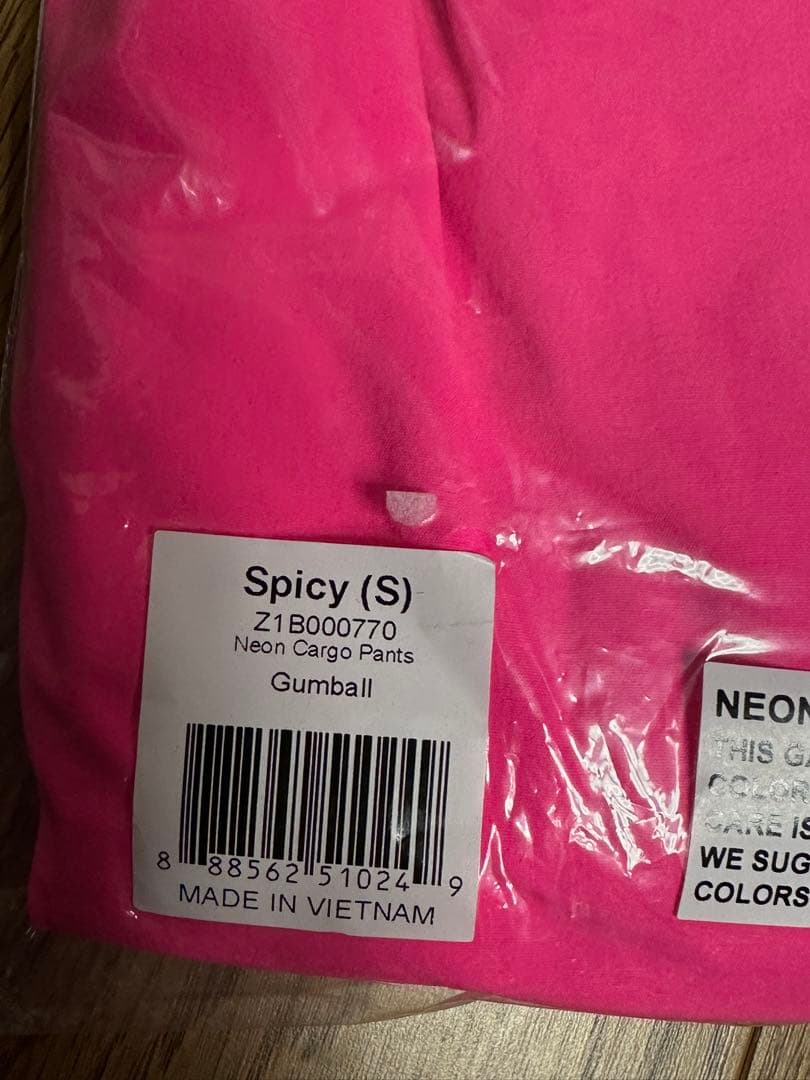 新品　正規品　ズンバ　 S ネオン　カーゴパンツ