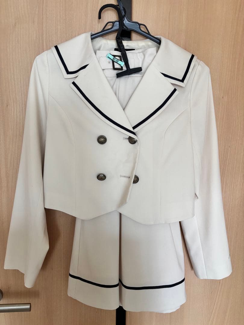 メゾピアノジュニア卒服セーラーショートジャケットセレモニースーツ１６０L美品