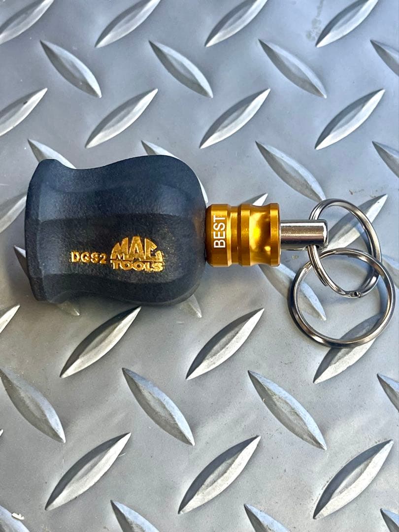 マックツール、2017限定、オリジナル改造グリップキーホルダー金、金文字