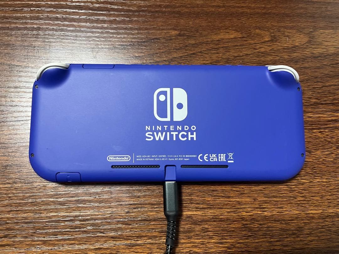 Nintendo Switch Lite 青　持ち運びケース付き