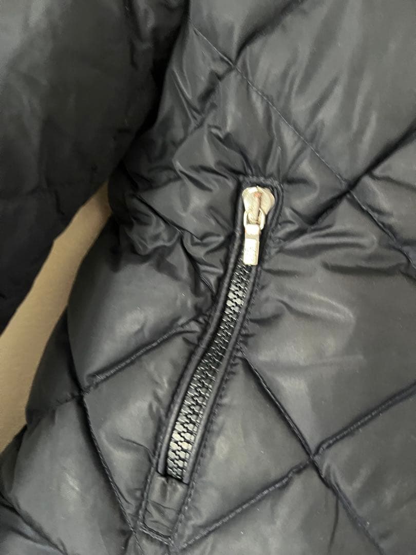 モンクレール　ネイビー キルティングジャケット フード付き