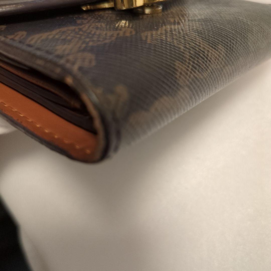 ✨美品✨celineセリーヌトリオンフスモールタップウォレット　カーフスキン